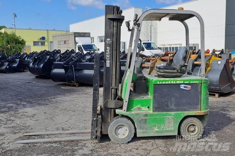 Cesab CENTAURO 45 200L Construção - Outros
