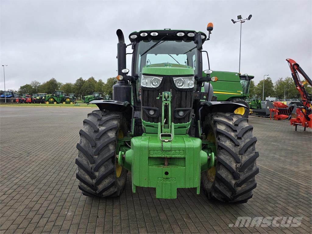 John Deere 6215R Tratores Agrícolas usados