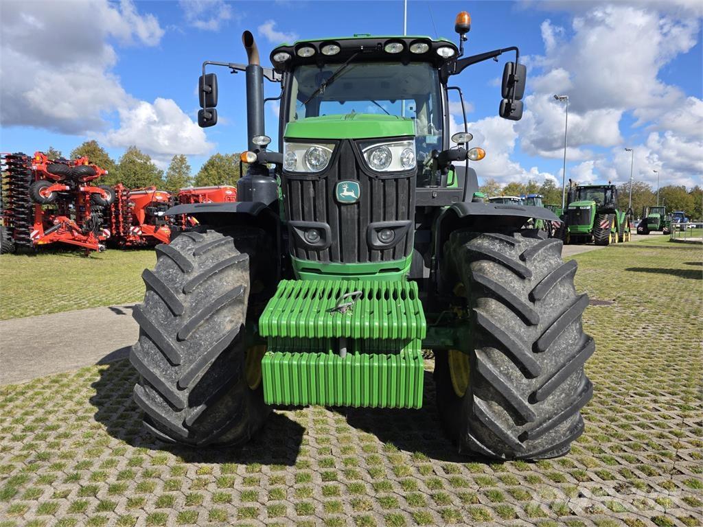 John Deere 6215R Tratores Agrícolas usados