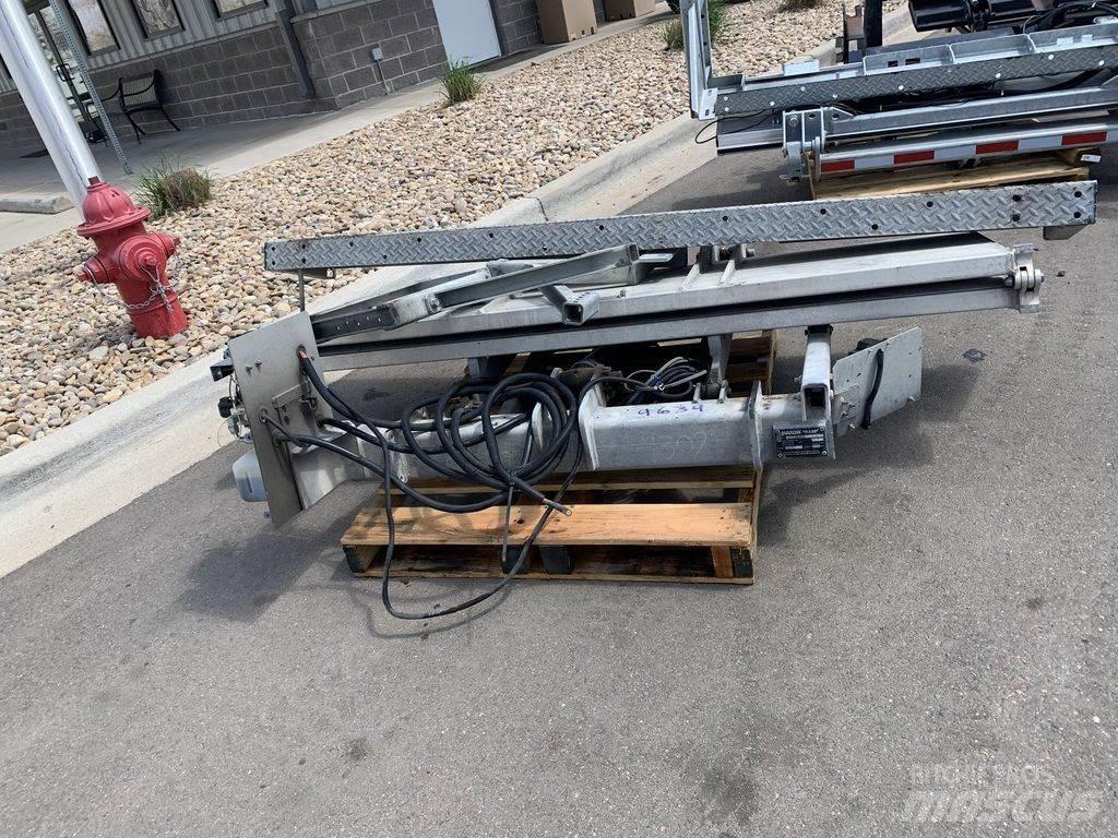 Maxon TE-25L Elevadores de bens e móveis