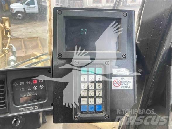 CAT 972G Carregadeiras de rodas