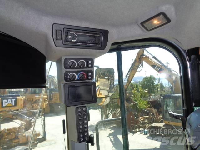 CAT 980M Carregadeiras de rodas
