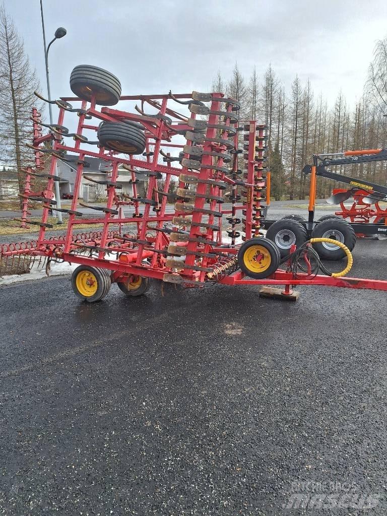 Väderstad NZE 700 Grades