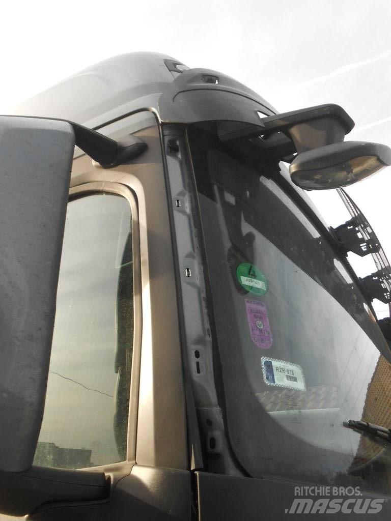 Ford F-MAX 4x2 MEGA Cavalos Mecânicos