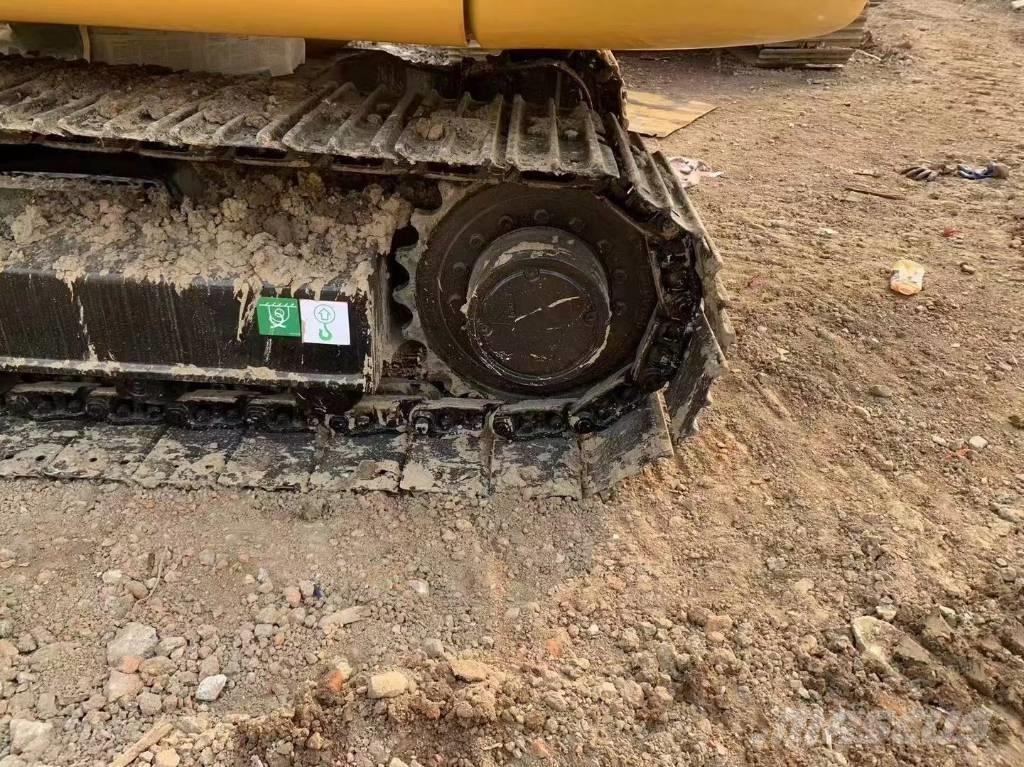 CAT 307 Miniescavadeiras