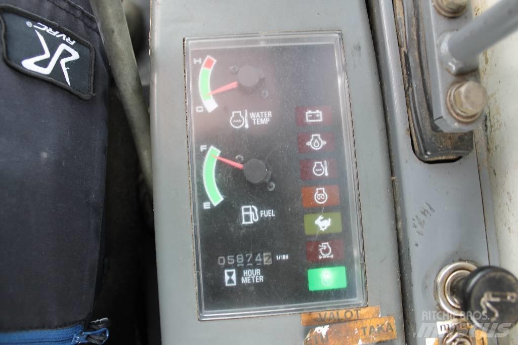Takeuchi TB180FR Escavadoras Midi 7t - 12t