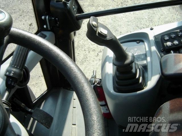 CAT 910 M Carregadeiras de rodas
