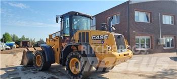 CASE 721 F Carregadeiras de rodas