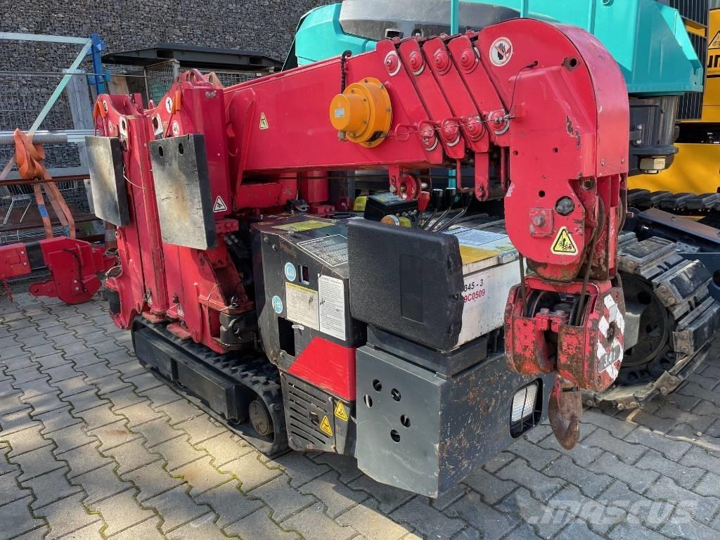 Unic B-345 Gruas de rastos