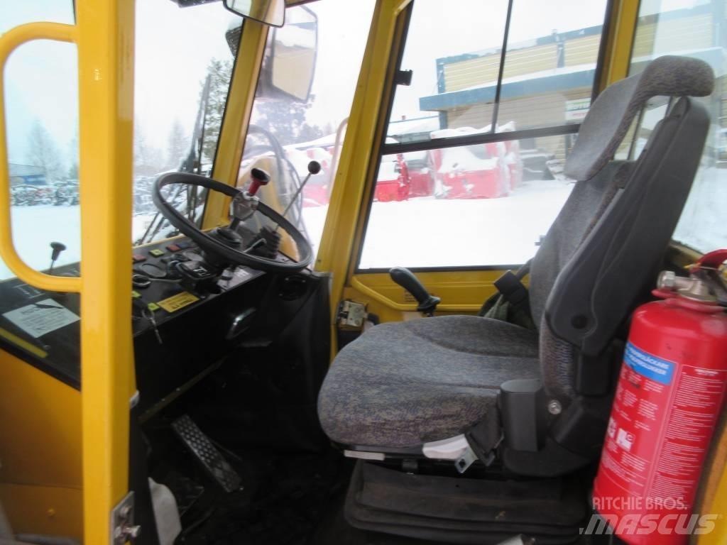 Wille 645 Carregadeiras de rodas