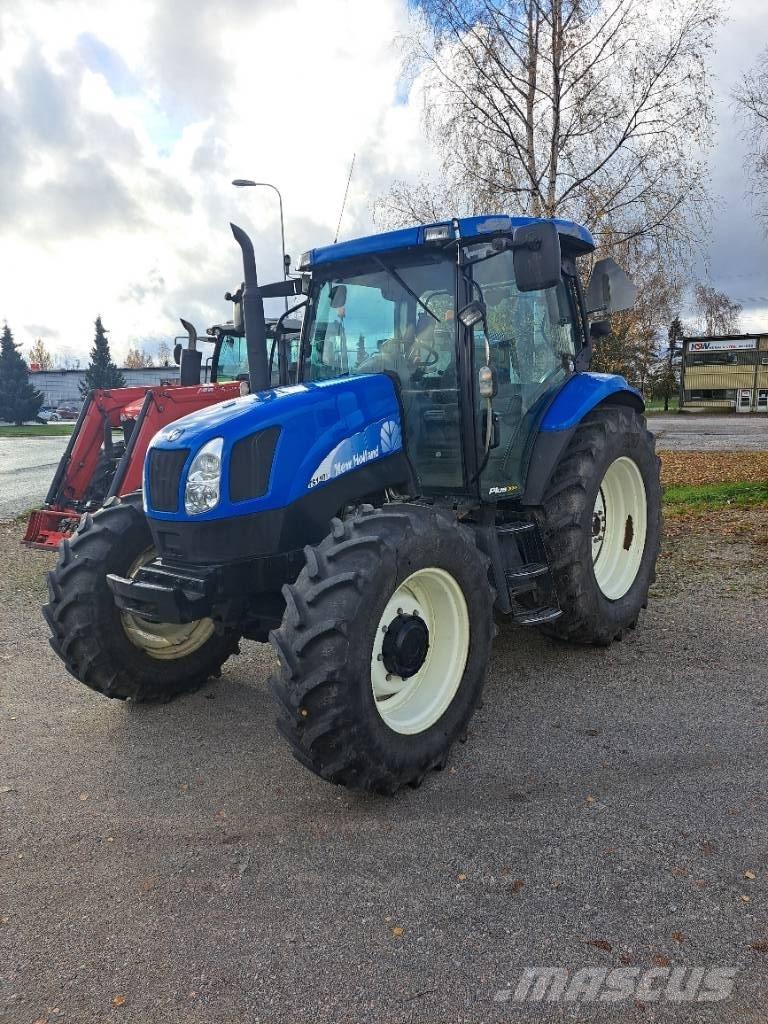 New Holland TS110A Tratores Agrícolas usados