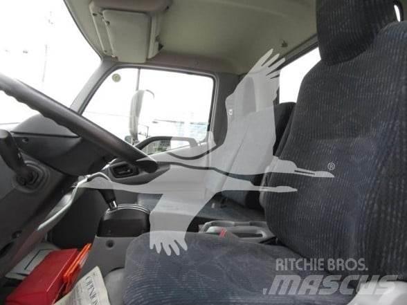 Hino 155 Construção - Outros
