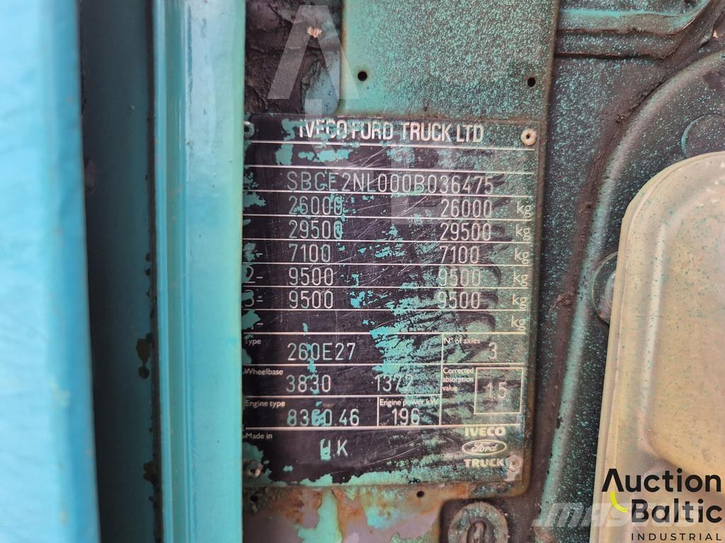 Iveco 260 E27 Camiões basculantes