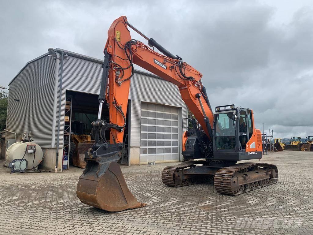 Doosan DX 235 LCR-5 Escavadeiras de esteiras