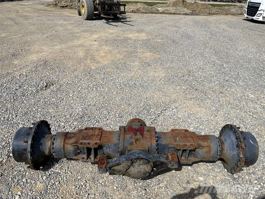 Komatsu 941.1 Transmissăo