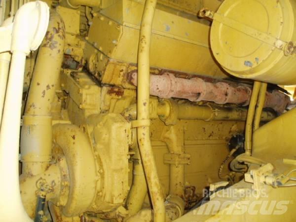 CAT 777 Camiőes basculantes rígidos