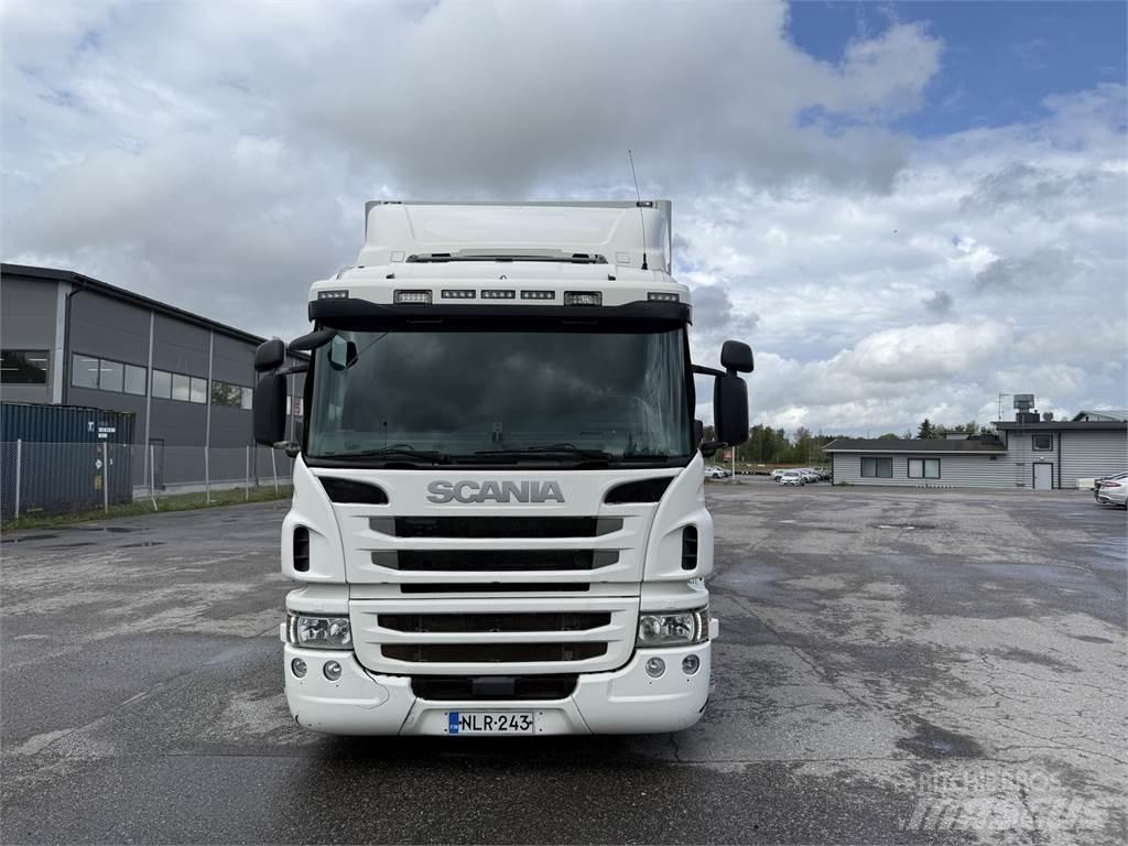 Scania P280 4x2 Caminhões de caixa fechada