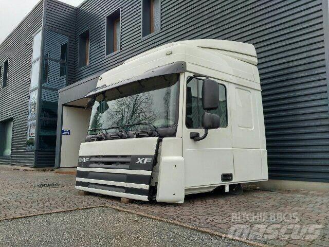 DAF XF 105 Euro 5 Cabines e interior