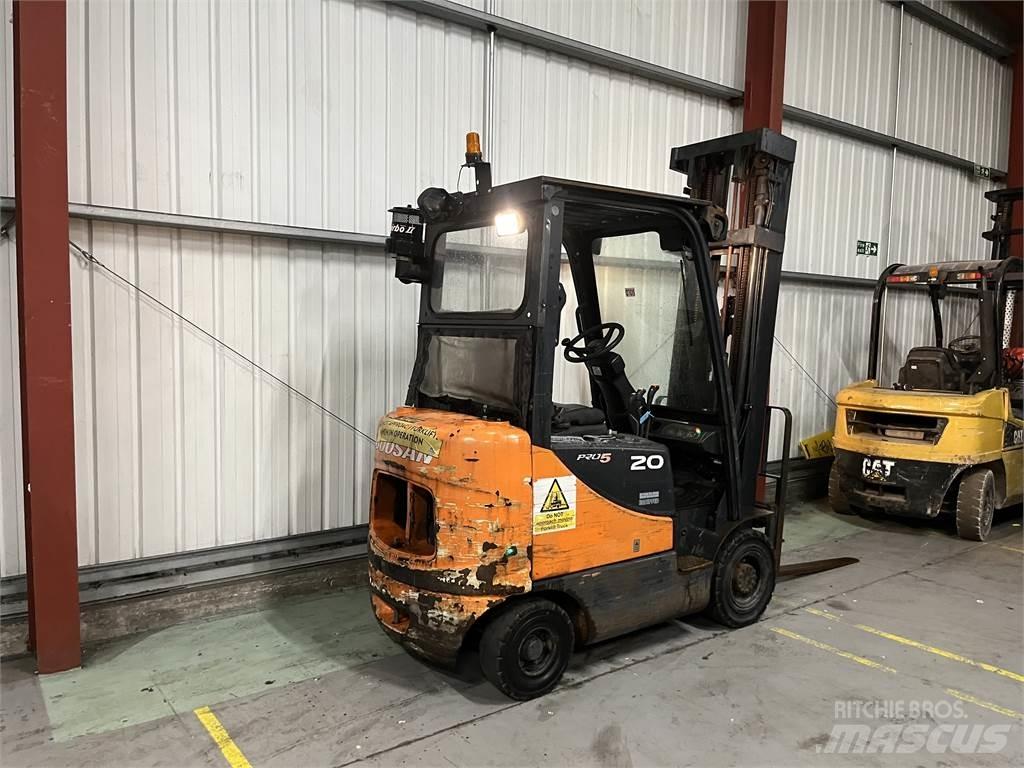 Doosan D20SC-5 Empilhadores Diesel