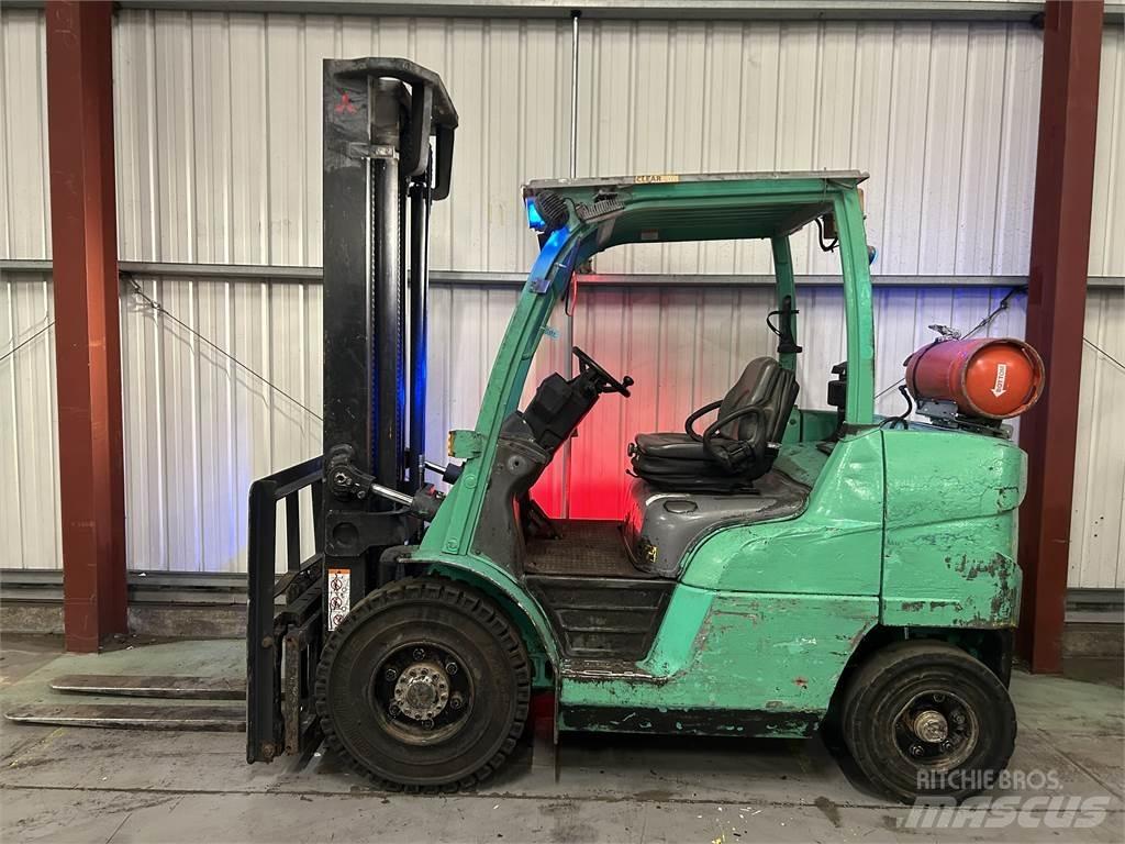 Mitsubishi FG40NT Empilhadores a gás