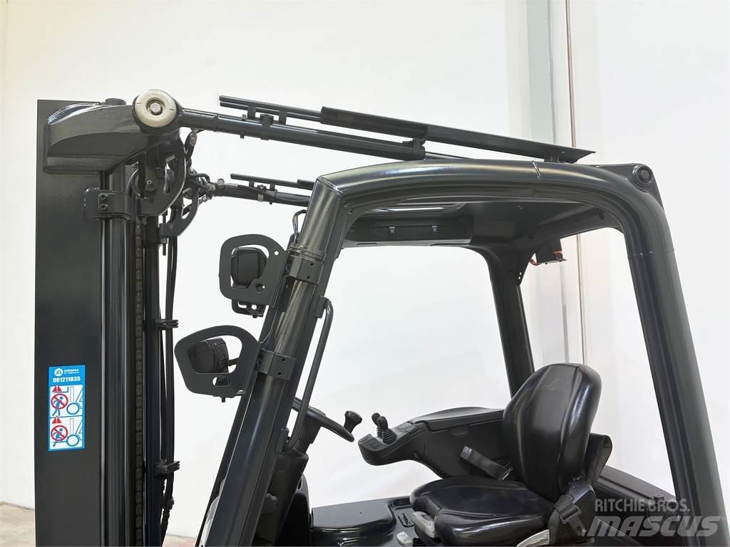 Linde E16 02 Empilhadores eléctricos