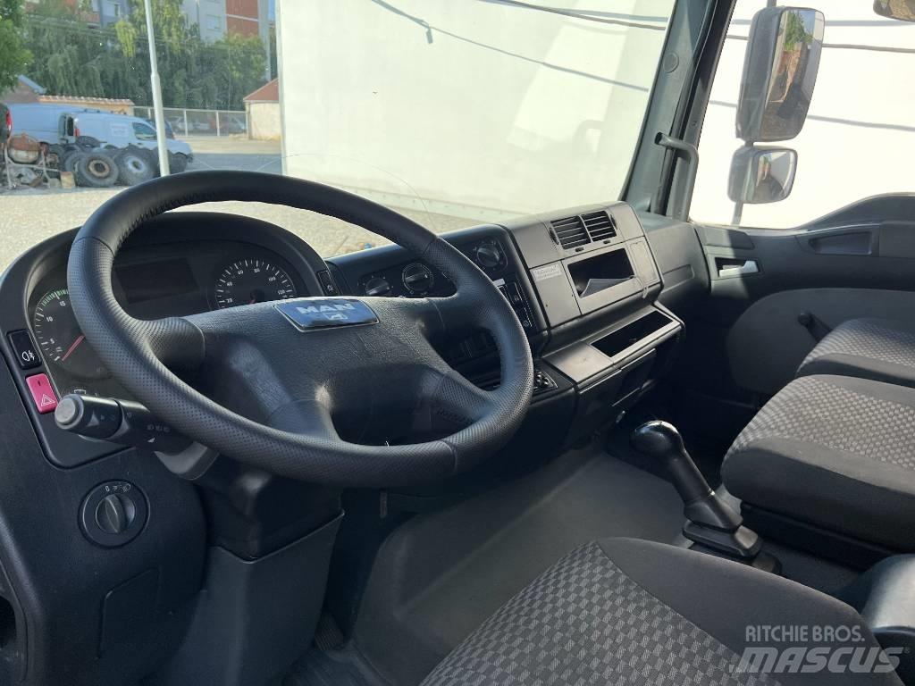 MAN TGL 8.180 Camiões caixa cortinas laterais