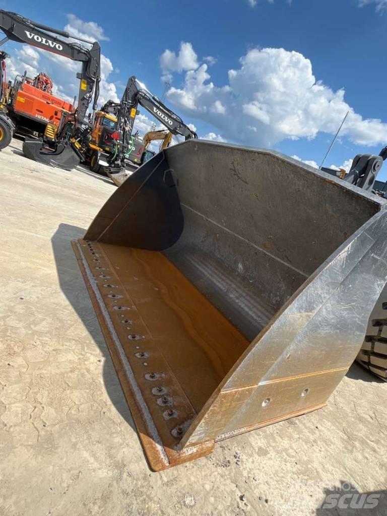 Volvo L220H Carregadeiras de rodas