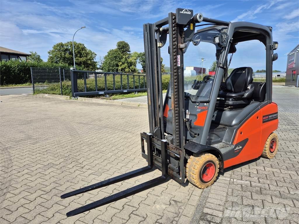 Linde H20T-01 Empilhadores a gás