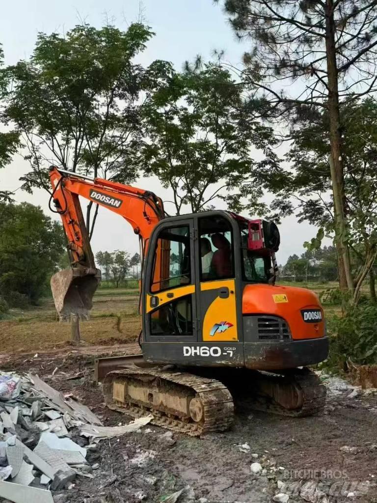 Doosan DH 60-7 Miniescavadeiras