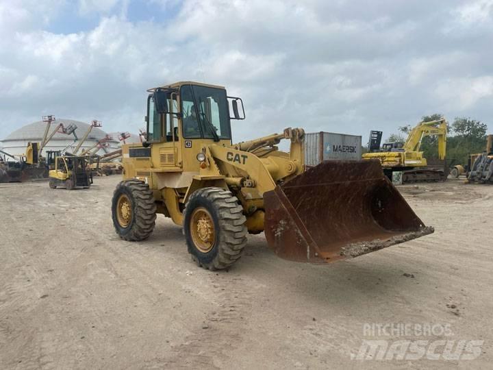 CAT 926E Carregadeiras de rodas