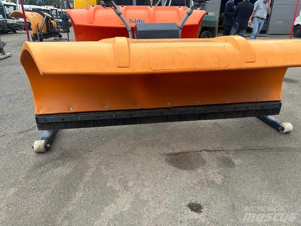 Nido SNK210EPZ Lâminas de neve e arados