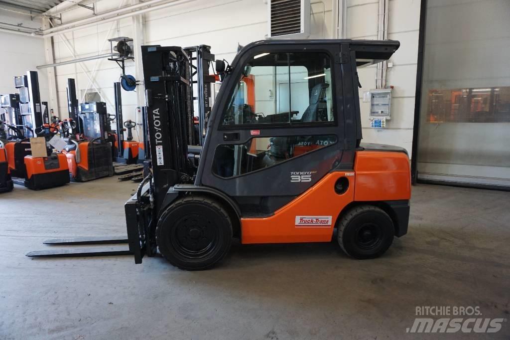 Toyota 06-8FDJ35F Empilhadores Diesel