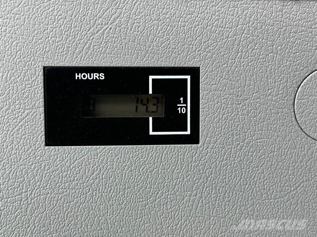 Hyundai HX 140 AL Escavadeiras de esteiras