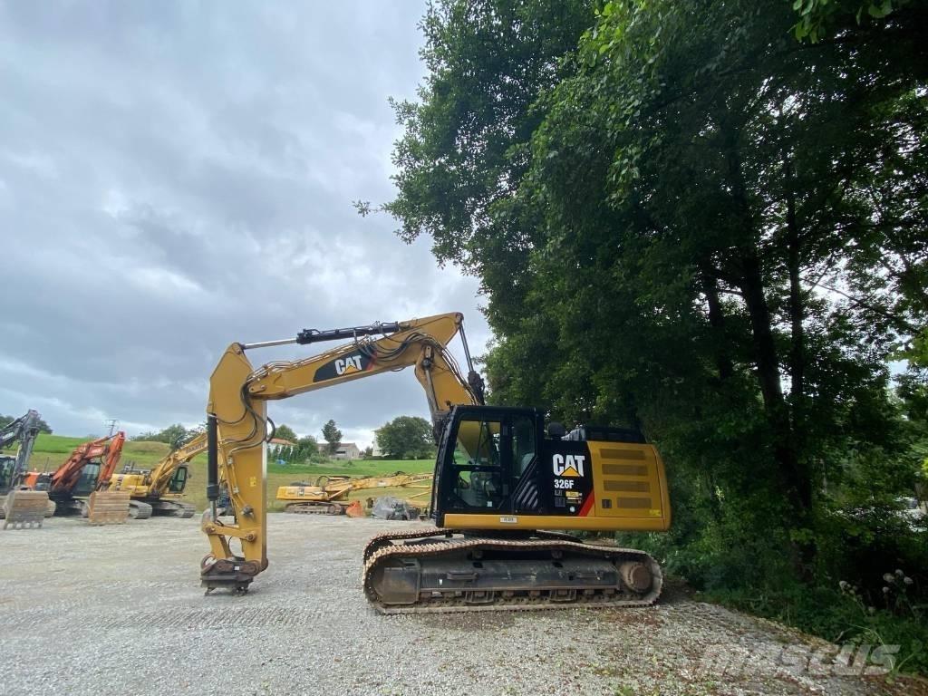 CAT 326 F Escavadeiras de esteiras