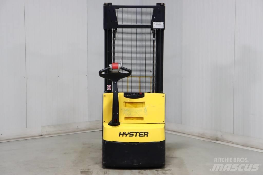 Hyster S 1.2 Empilhador para operador externo