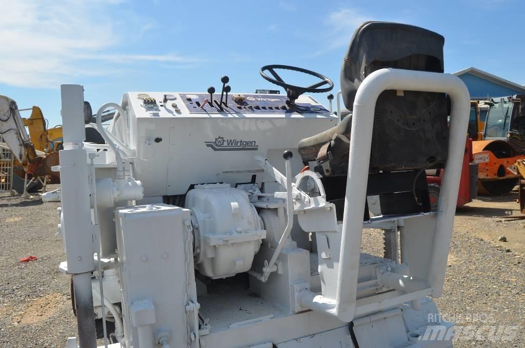 Wirtgen W1000L Moinhos de asfalto a frio