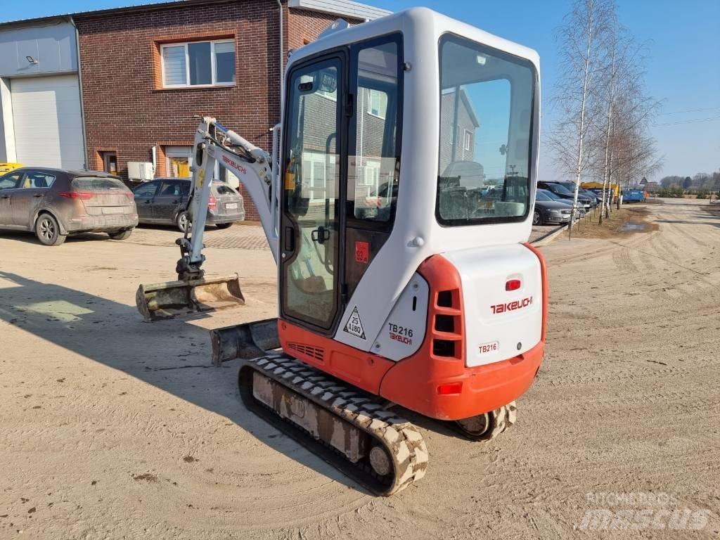 Takeuchi TB 216 Miniescavadeiras