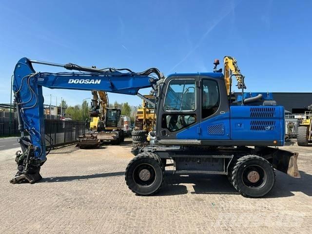 Doosan DX 170 W Escavadoras de rodas