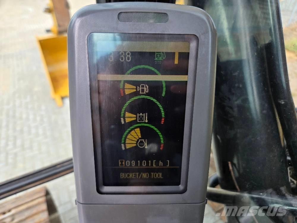 CAT 323DL Escavadeiras de esteiras