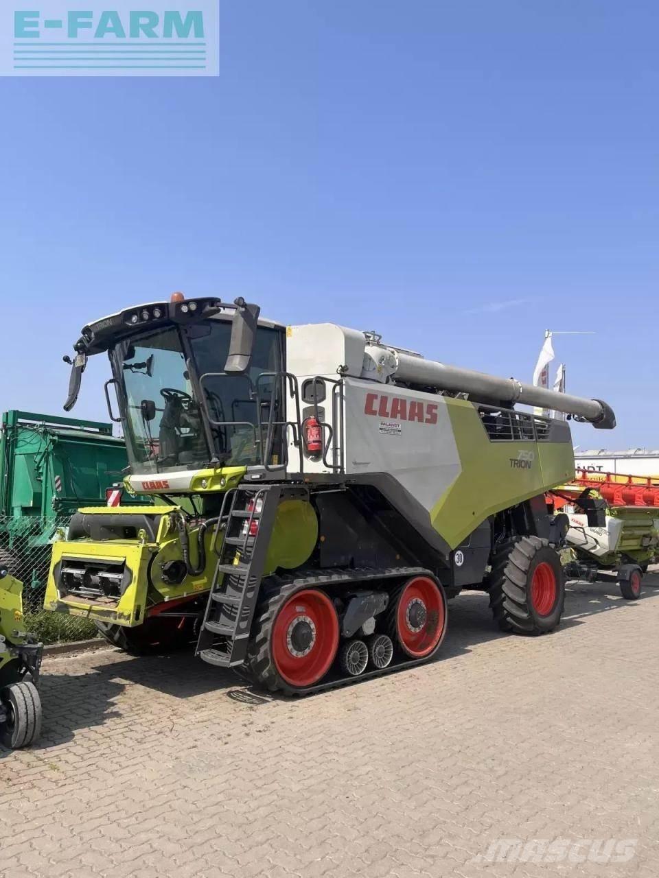CLAAS trion 750 tt Ceifeiras debulhadoras