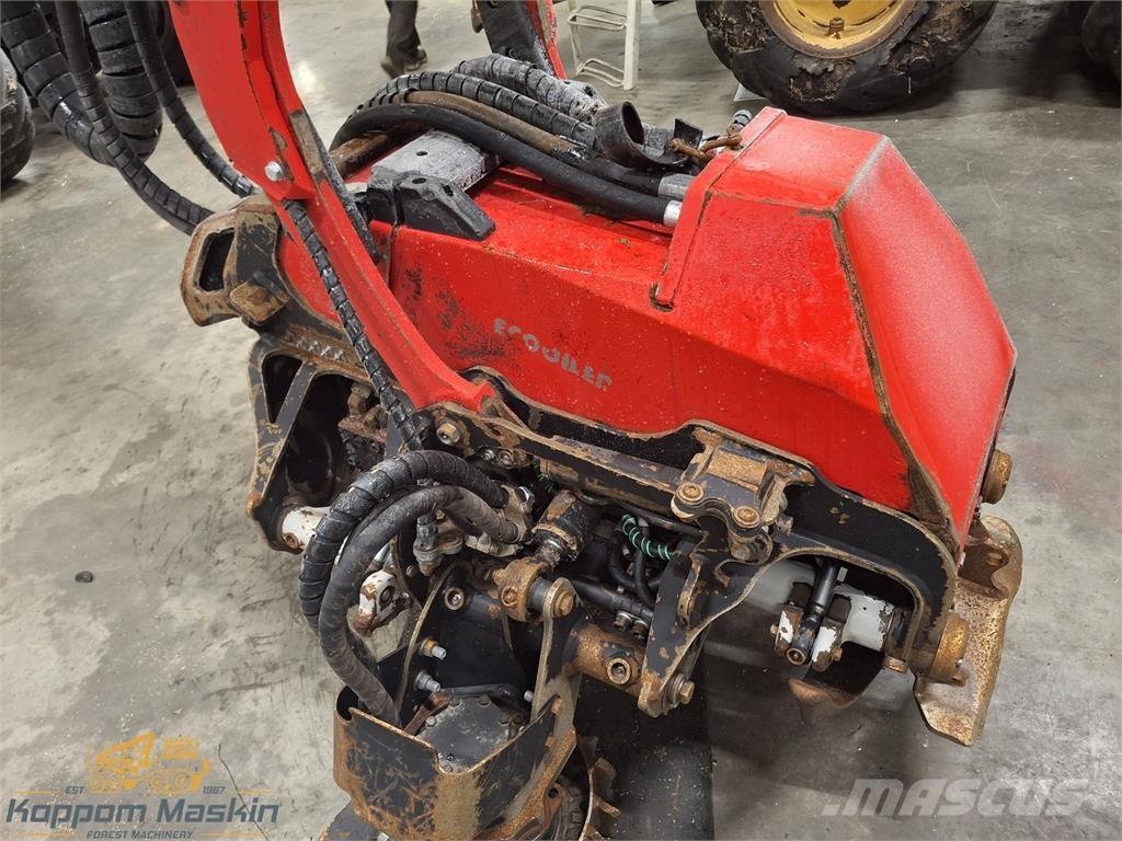 Komatsu C124 Cabeças de ceifeiras