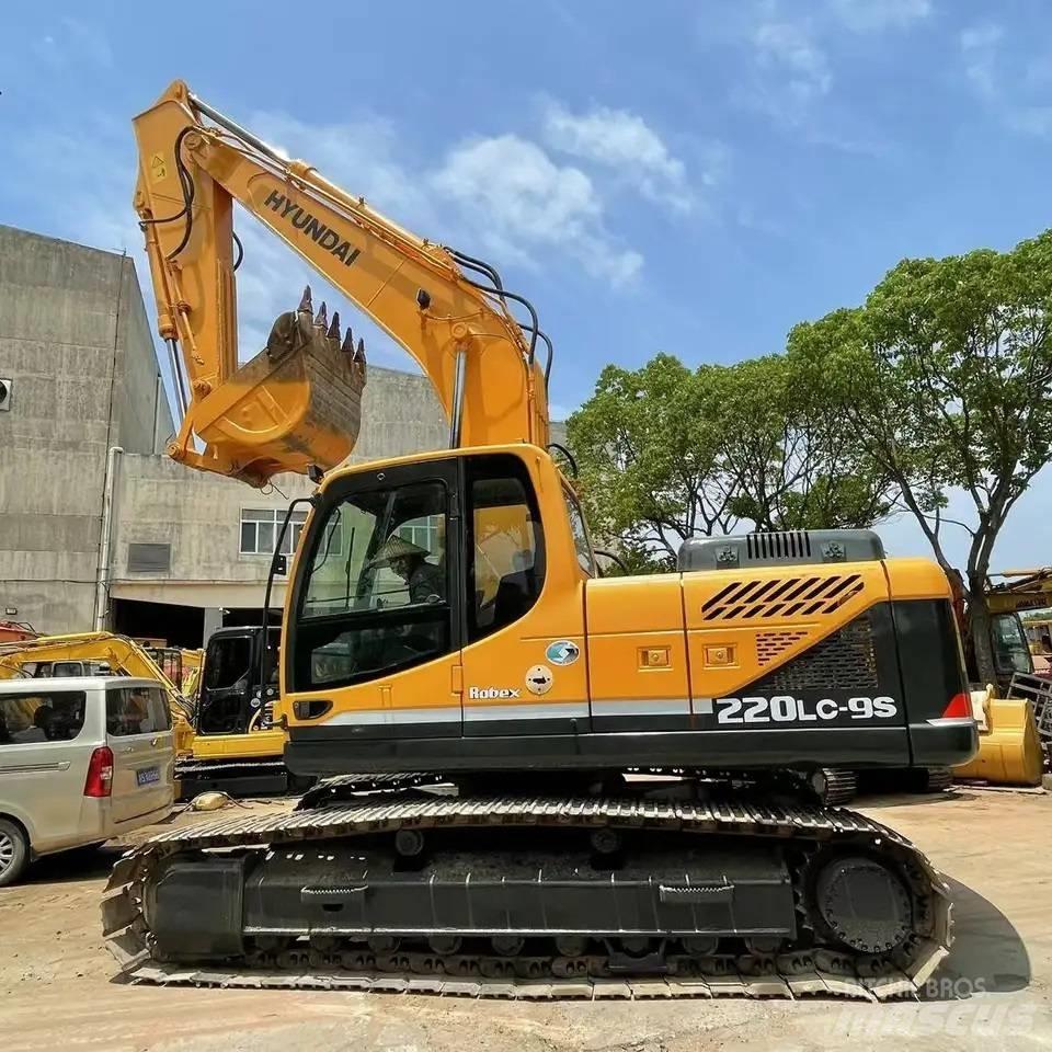 Hyundai R220-9s Escavadeiras de esteiras