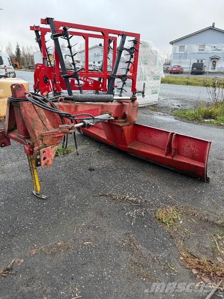 VM 300 JH 2 Niveladoras de arraste