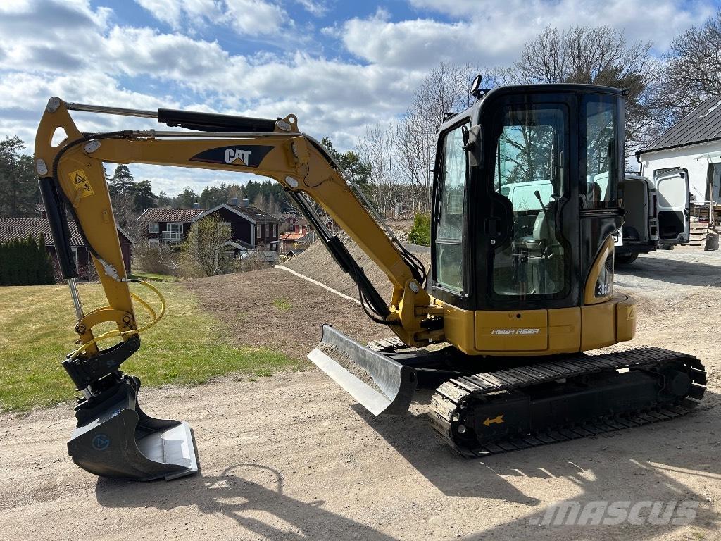CAT 303.5 C Miniescavadeiras