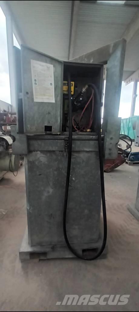 Bauer DT 1000 Tanques de combustível e aditivos