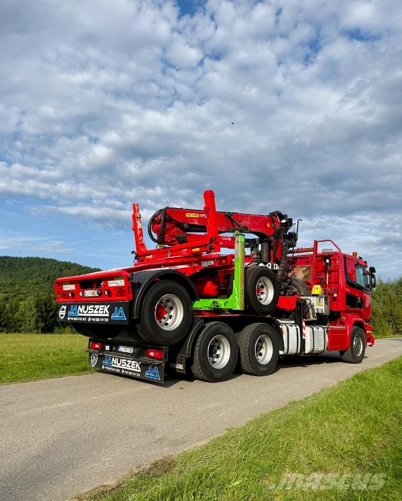Scania R580 V8 6x4 Caminhões de caixa fechada