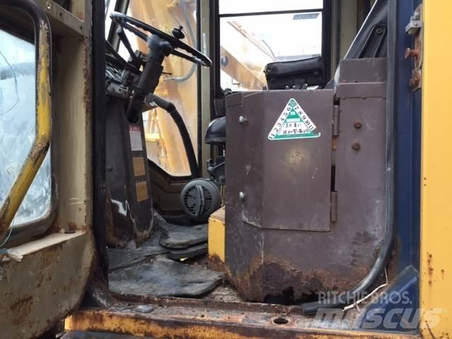 Komatsu WA150-1 Carregadeiras de rodas