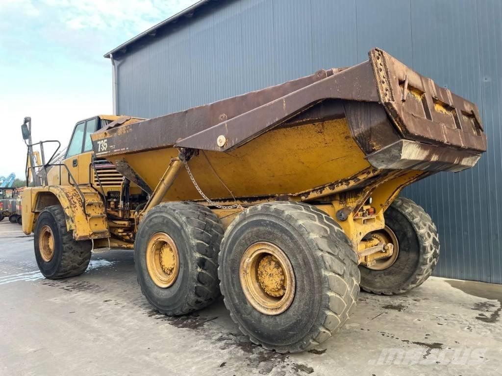 CAT 735 Caminhões articulados