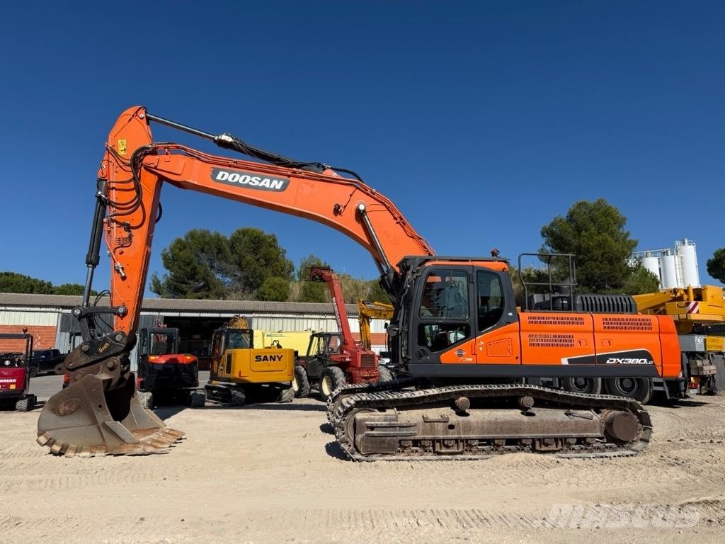 Doosan DX 380 LC Escavadeiras de esteiras