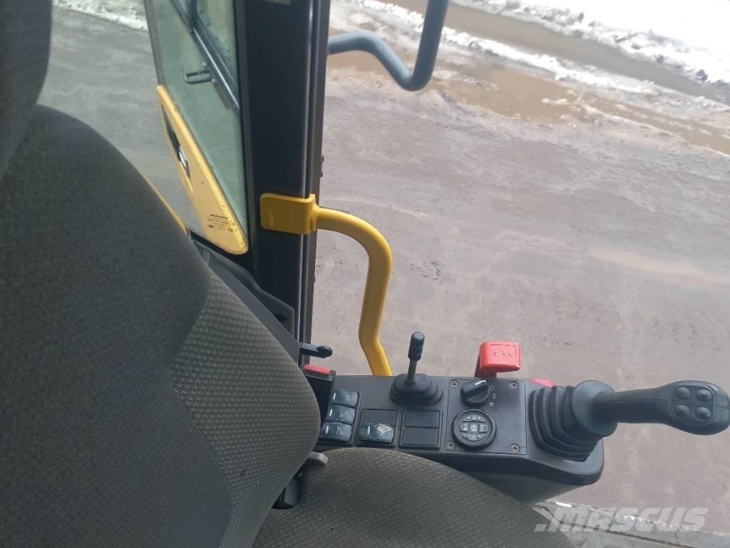 Volvo EW 140 D Escavadoras de rodas
